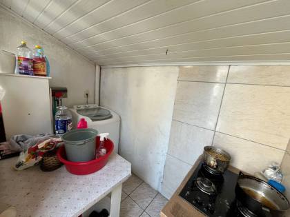 Casa Com 1 Suíte + 2 Dormitórios no Centro de Penha