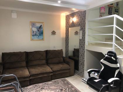 Sobrado Mobiliado Para Vender com 3 quartos 1 suítes no bairro Armação em Penha