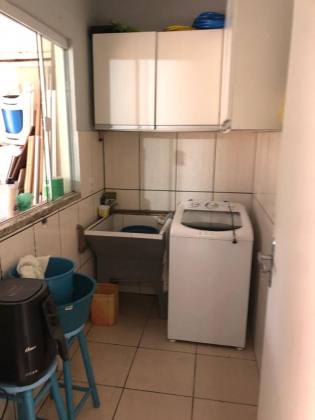 Sobrado Mobiliado Para Vender com 3 quartos 1 suítes no bairro Armação em Penha