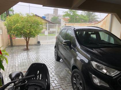 Sobrado Mobiliado Para Vender com 3 quartos 1 suítes no bairro Armação em Penha