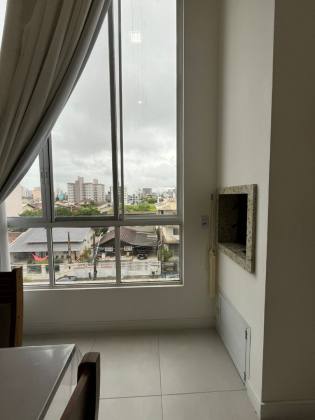 APARTAMENTO DIFERENCIADO COM MEZANINO E MOBILIADO