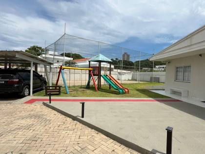 APARTAMENTO MOBILIADO NO CENTRO DE PENHA