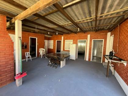 Casa Mobiliada com 5 quartos 1 suíte no bairro Armação em Penha