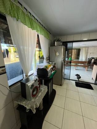 Casa com Terreno de 654 M2 - Excelente Localização