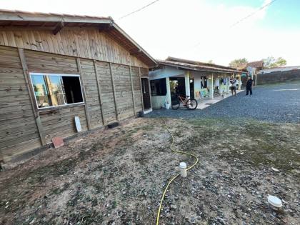 Casa com Terreno de 654 M2 - Excelente Localização