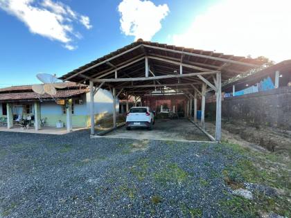 Casa com Terreno de 654 M2 - Excelente Localização