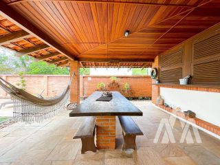 Casa de Alto Padrão Frente Mar