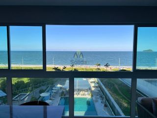 Apartamento Frente Mar – Finamente Mobiliado e Pronto para Morar!