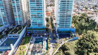 Apartamento Frente Mar – Finamente Mobiliado e Pronto para Morar!