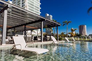 Apartamento Frente Mar – Finamente Mobiliado e Pronto para Morar!