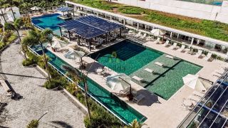 Apartamento Frente Mar – Finamente Mobiliado e Pronto para Morar!