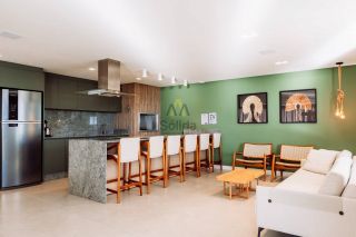 Apartamento Frente Mar – Finamente Mobiliado e Pronto para Morar!