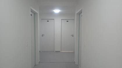 Apartamentos de 3 Dormitórios, Sendo 1 suíte, apenas 390 metros do mar.
