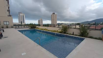 Apartamentos de 3 Dormitórios, Sendo 1 suíte, apenas 390 metros do mar.