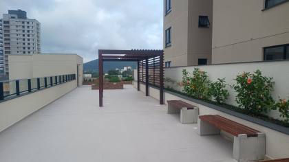 Apartamentos de 3 Dormitórios, Sendo 1 suíte, apenas 390 metros do mar.