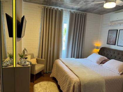 Casa com Piscina em Penha