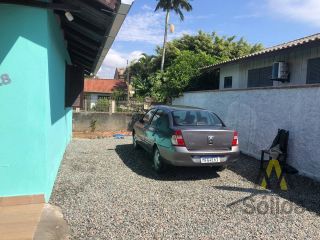 Casa Para Vender com 3 quartos no bairro Centro em Penha