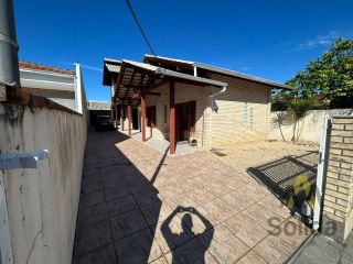 Ampla Casa Para Vender com 5 quartos no Bairro Centro em Penha