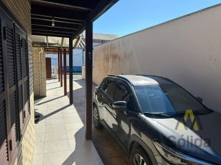 Ampla Casa Para Vender com 5 quartos no Bairro Centro em Penha