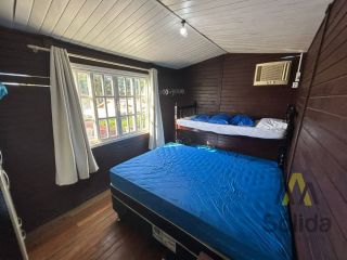 Ampla Casa Para Vender com 5 quartos no Bairro Centro em Penha