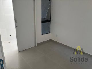 Casa Para Vender com 02 quartos sendo 02 suítes no bairro Gravatá em Navegantes