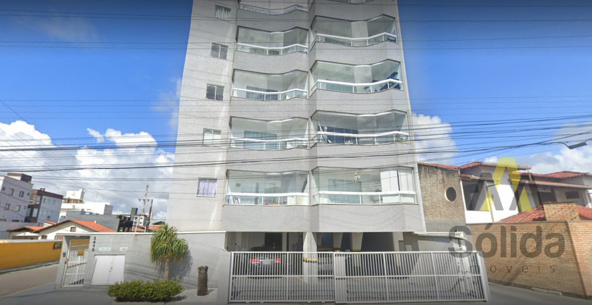 Apartamento com 3 quartos sendo 1 suíte no Itacolomi | Frente Mar