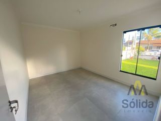 Casa a venda em Balneário Piçarras