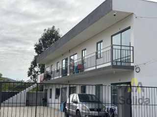 Imóvel com 8 Apartamentos no bairro Santa Lidia em Penha