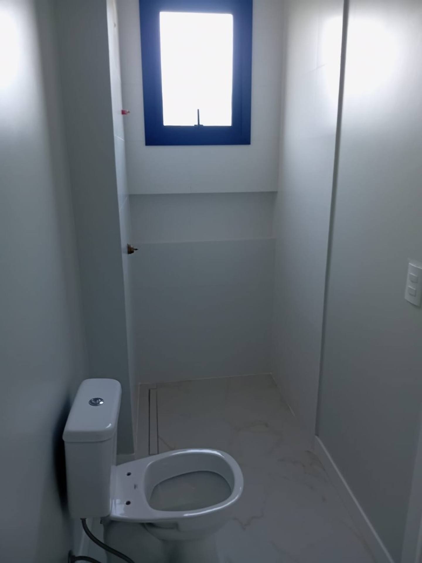 Procurando  Apartamento  com exclusividade? Temos o ARUBA residence: Torre única, uma unidade por andar, 3 suítes á 50 metros do mar.