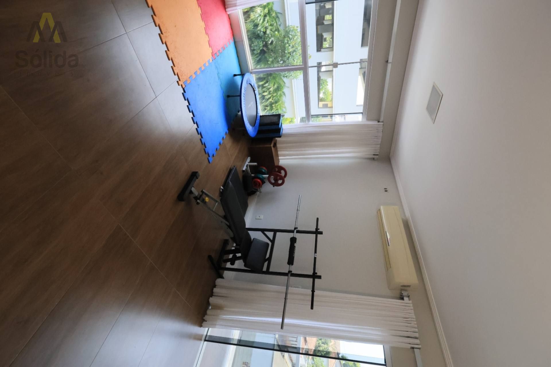 Casa Para Vender com 4 quartos 2 suítes no bairro Centro em Penha