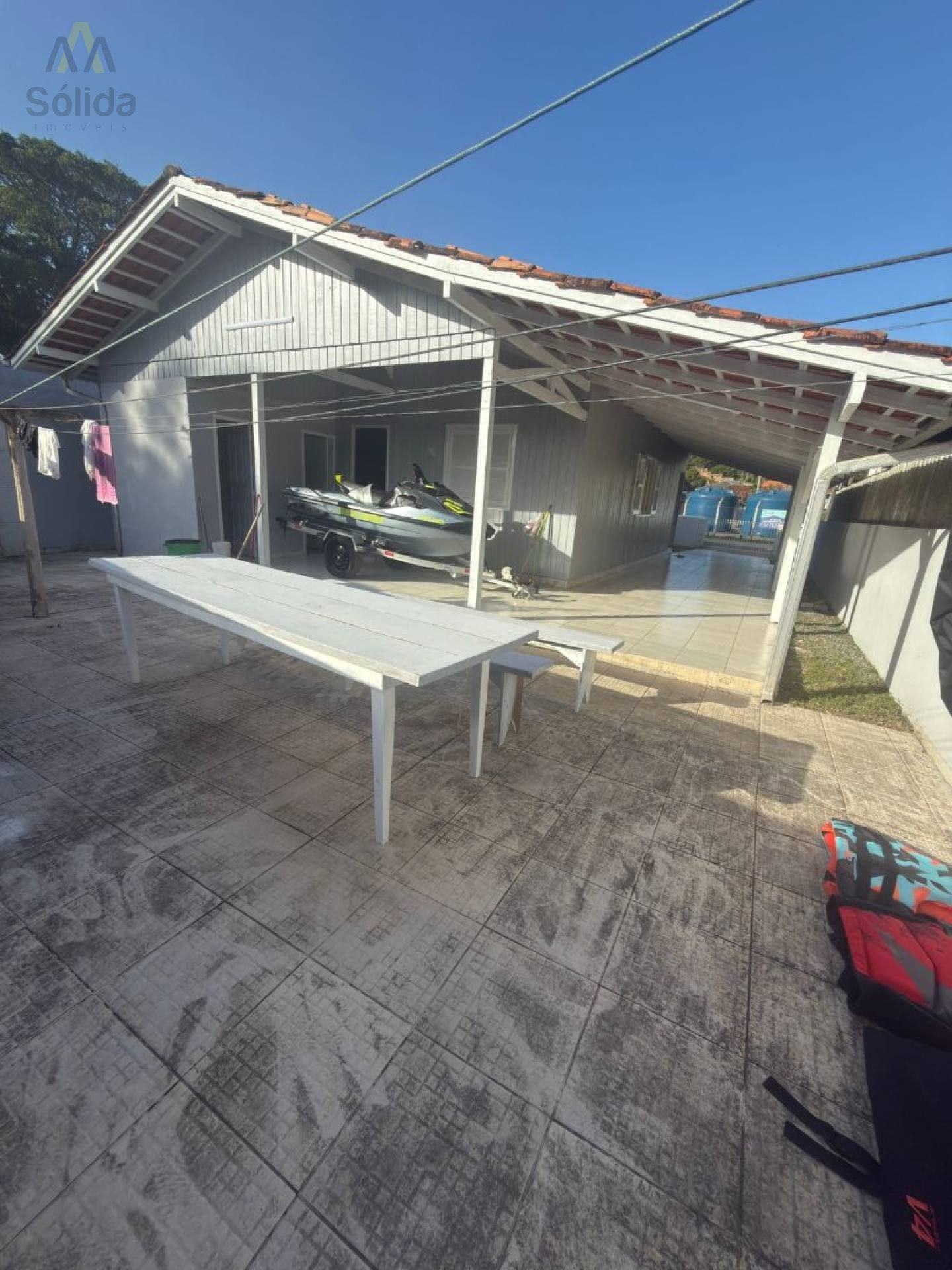 Casa à Venda em Penha – 250m da Praia do Trapiche, Excelente Localização