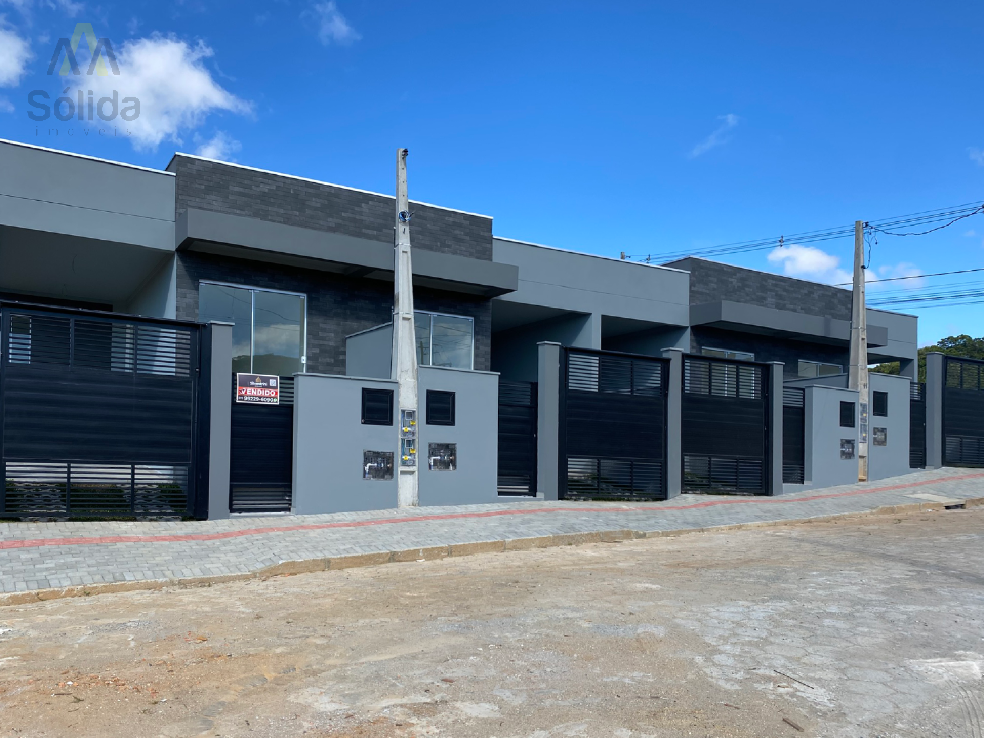 Casas Modernas e Prontas para Morar em Penha/SC. - Burka Residence 1-