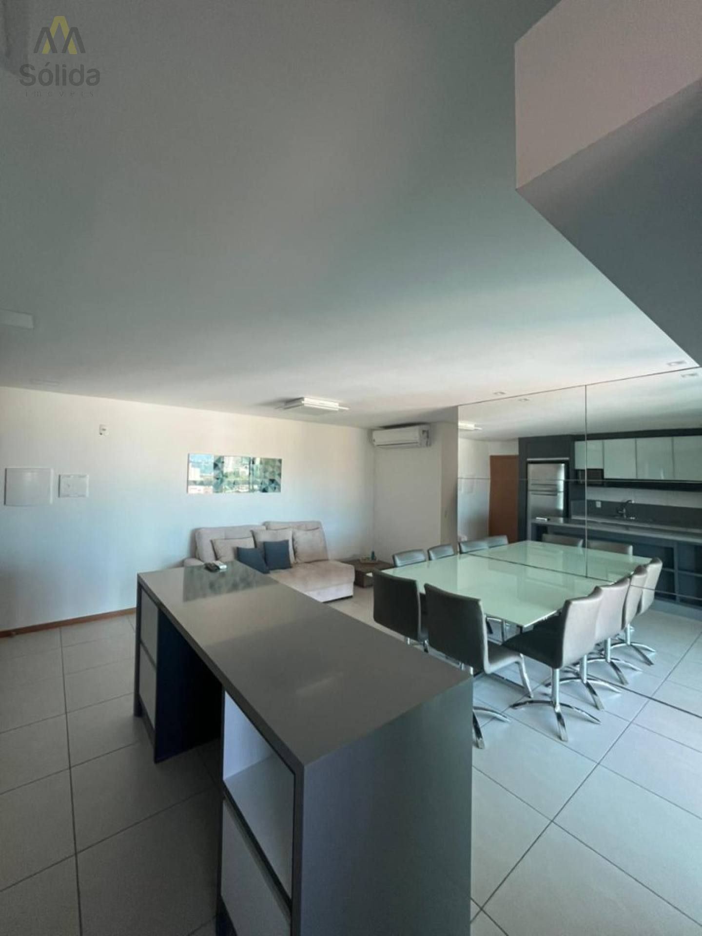 Oportunidade! Apto Pronto e Mobiliado - 2 Dormitórios sendo 1 Suite.-