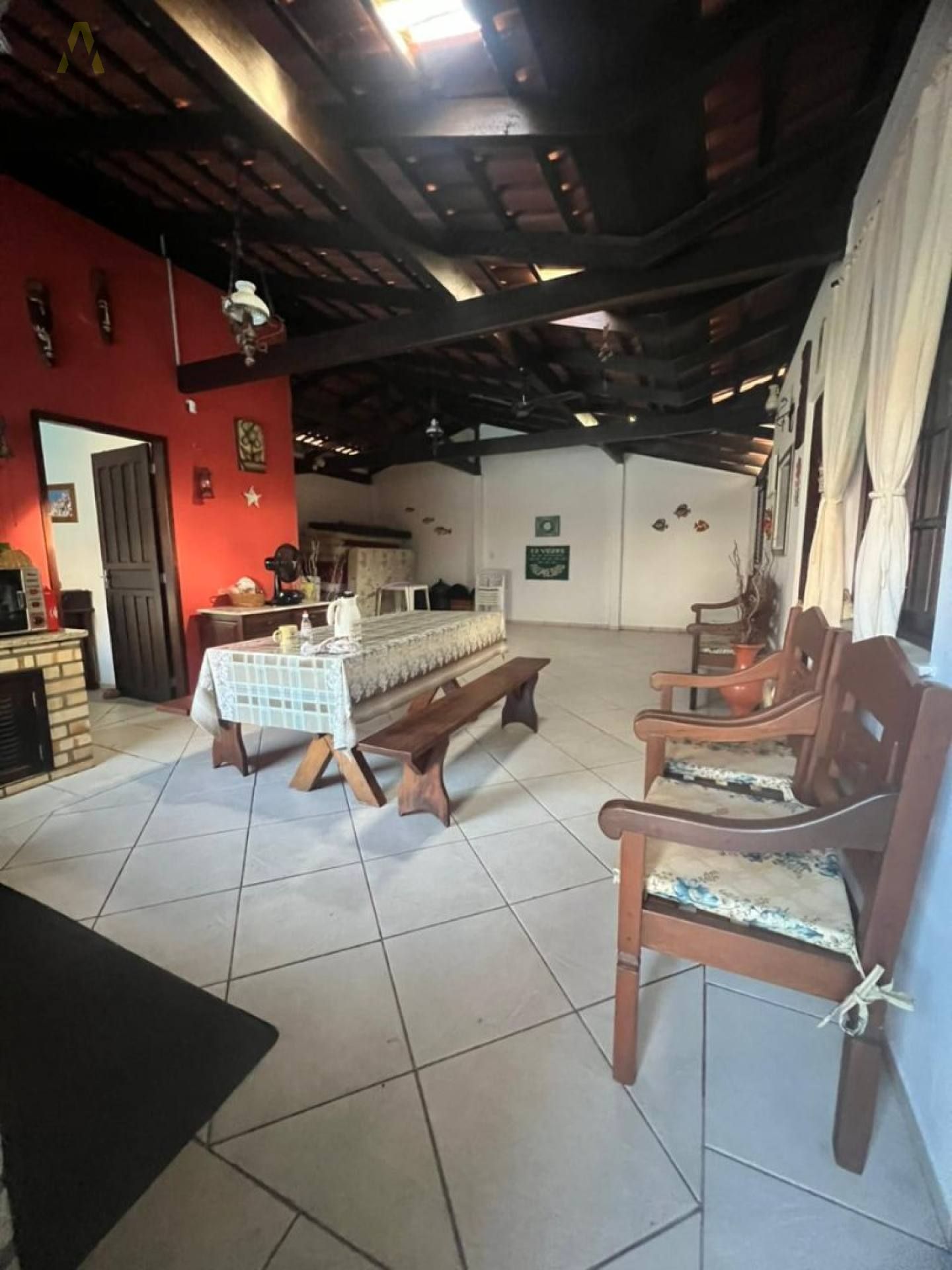 Casa Mobiliada a poucos metros do Mar - Praia da Quilombo Penha/SC.