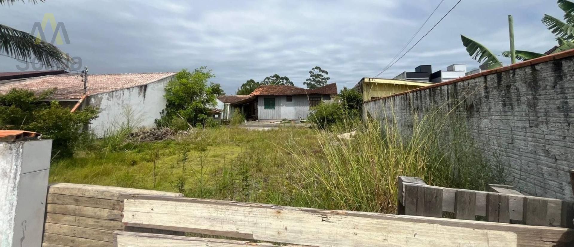 TERRENO EM PENHA – PRONTO PARA CONSTRUIR!