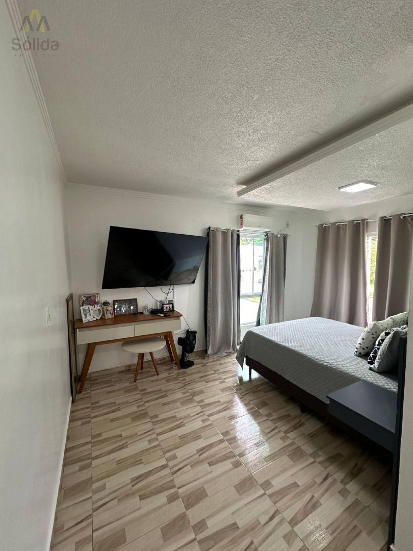 Tripléx a Venda - Bairro Nossa Senhora De Fatima.