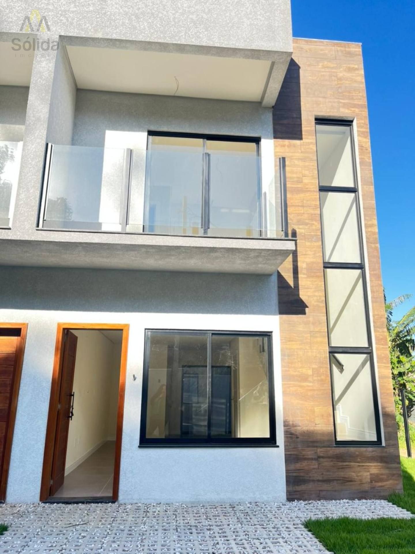 Residencial Ilha de Capri - Sobrado Alto Padrão com 2 suítes