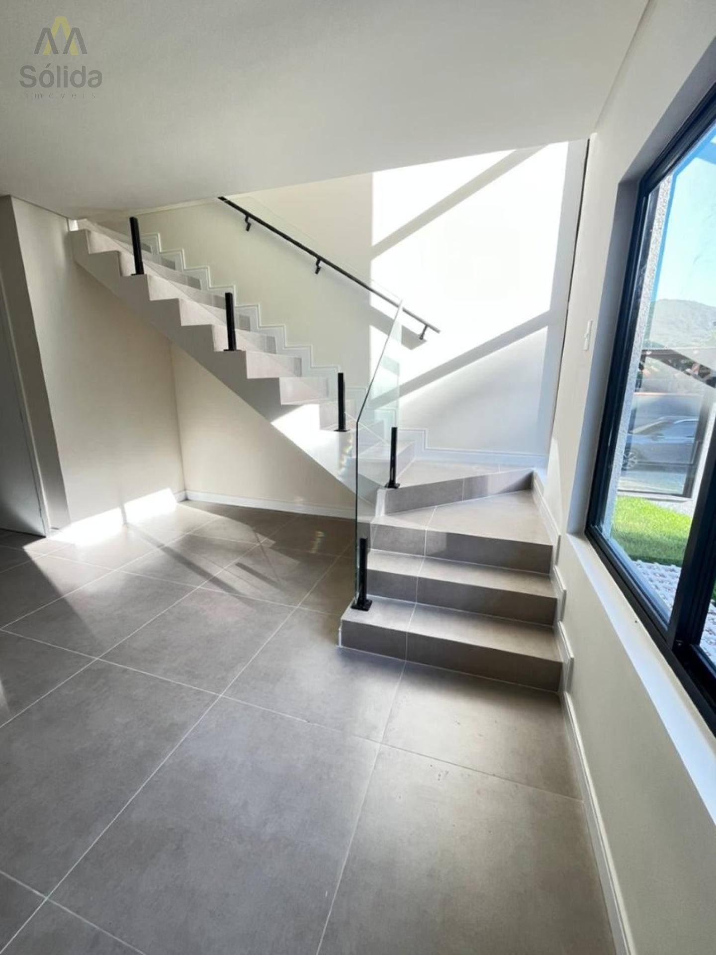 Residencial Ilha de Capri - Sobrado Alto Padrão com 2 suítes