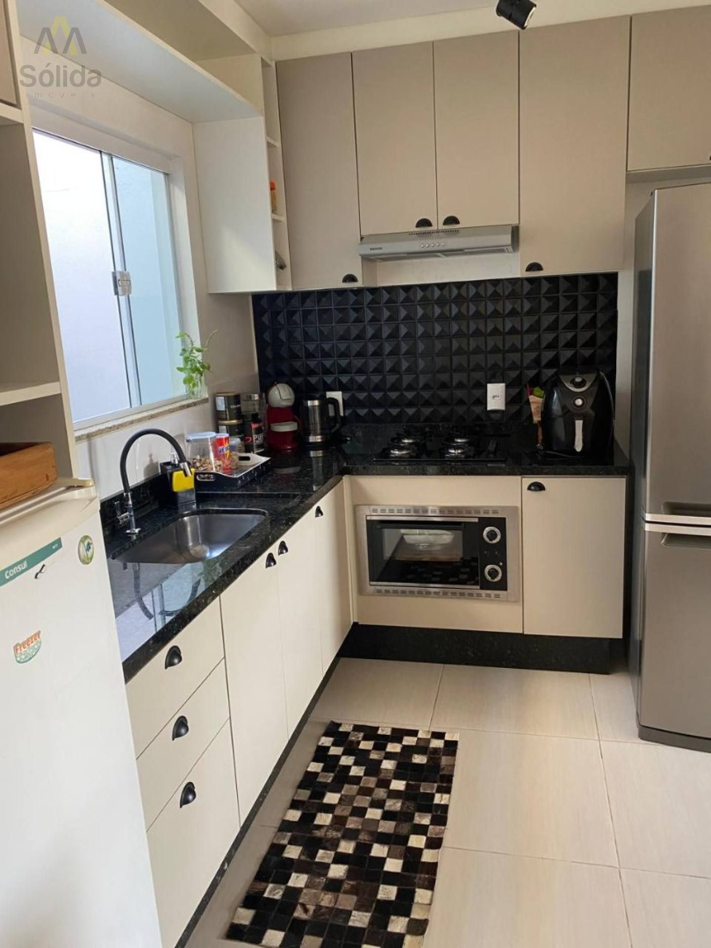 Oportunidade! Sobrado Mobiliado com movéis planejados em  Balneário Piçarras