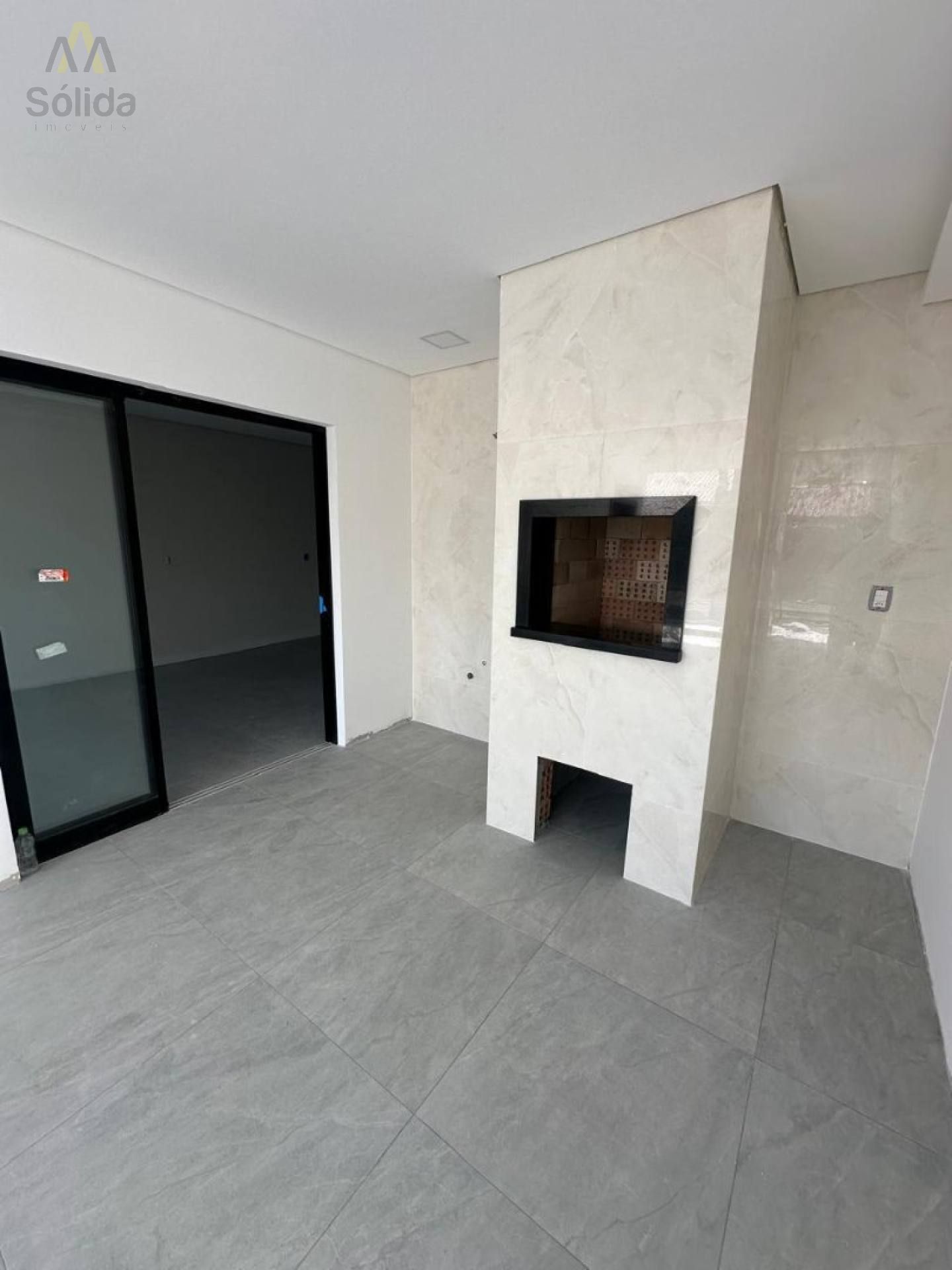 Sobrado a 400m da Praia e Proximo ao Beto Carrero World