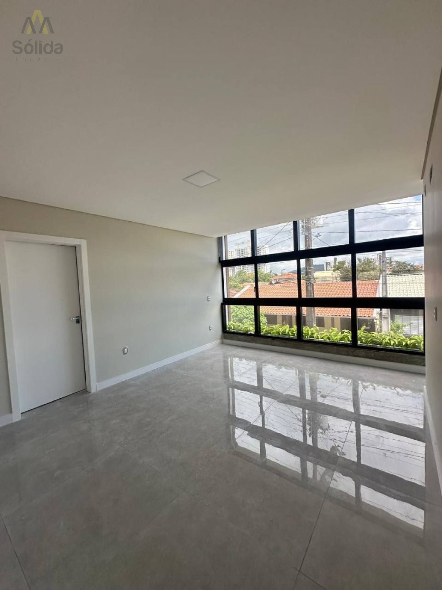 Sobrado a 400m da Praia e Proximo ao Beto Carrero World