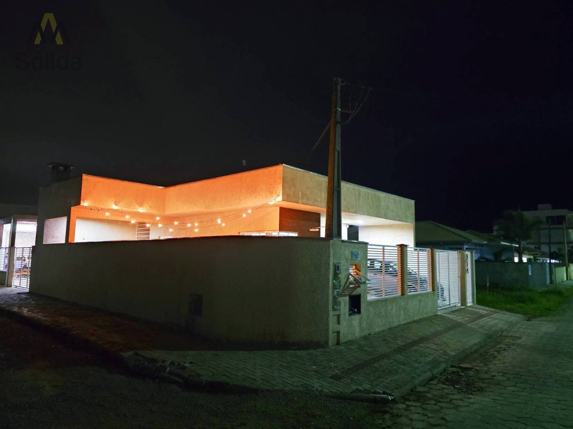 Casa Mobiliada no Bairro Itajuba em Barra Velha - 200M DA PRAIA