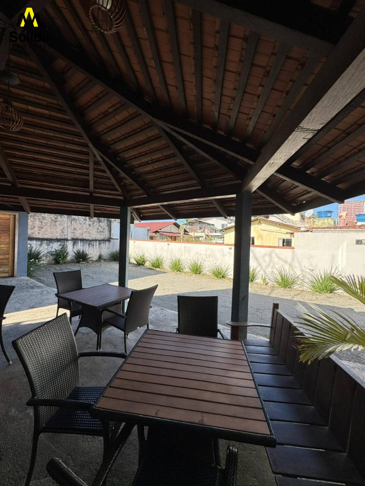 POUSADA À VENDA – Armação Penha SC