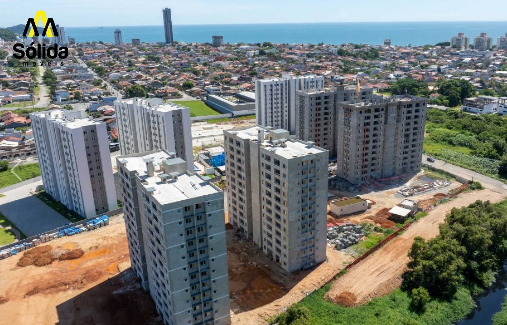 Apartamento em construção à venda em Penha/SC – BAIA AZUL BEACH CLUB RÔGGA