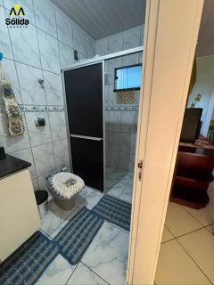 SOBRADO À VENDA NO CENTRO DE PENHA – A 200 METROS DA PRAIA
