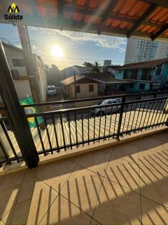 SOBRADO À VENDA NO CENTRO DE PENHA – A 200 METROS DA PRAIA