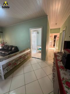 SOBRADO À VENDA NO CENTRO DE PENHA – A 200 METROS DA PRAIA