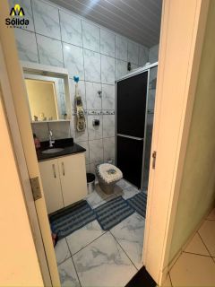 SOBRADO À VENDA NO CENTRO DE PENHA – A 200 METROS DA PRAIA