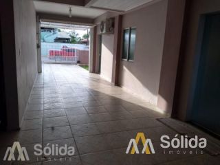 Sobrado para vender com 5 suítes no bairro Centro em Penha