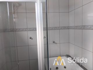 Sobrado para vender com 5 suítes no bairro Centro em Penha